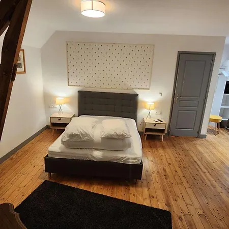 Renovated House With 4 Private *