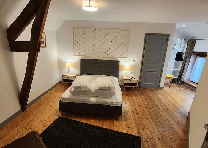 Renovated House With 4 Private *