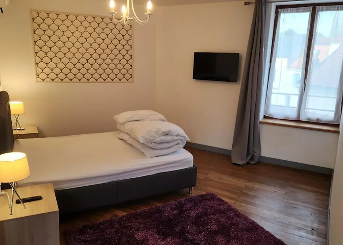 Renovated House With 4 Private *