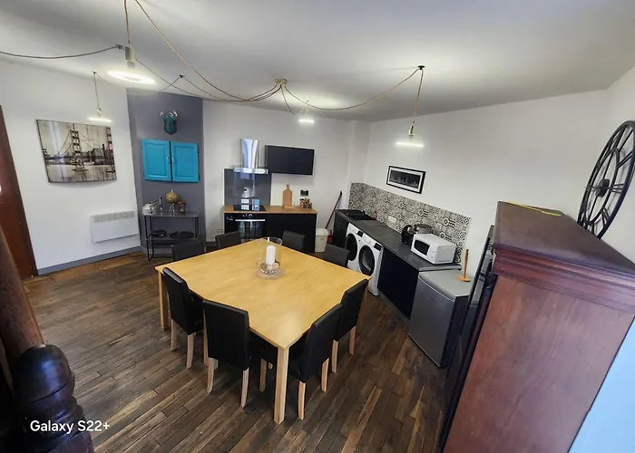 Renovated House With 4 Private 度假居