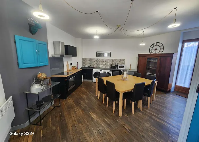 度假居 Renovated House With 4 Private